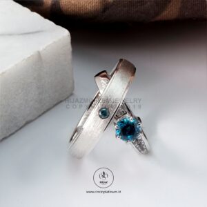 Cincin kawin dengan batu permata colourful